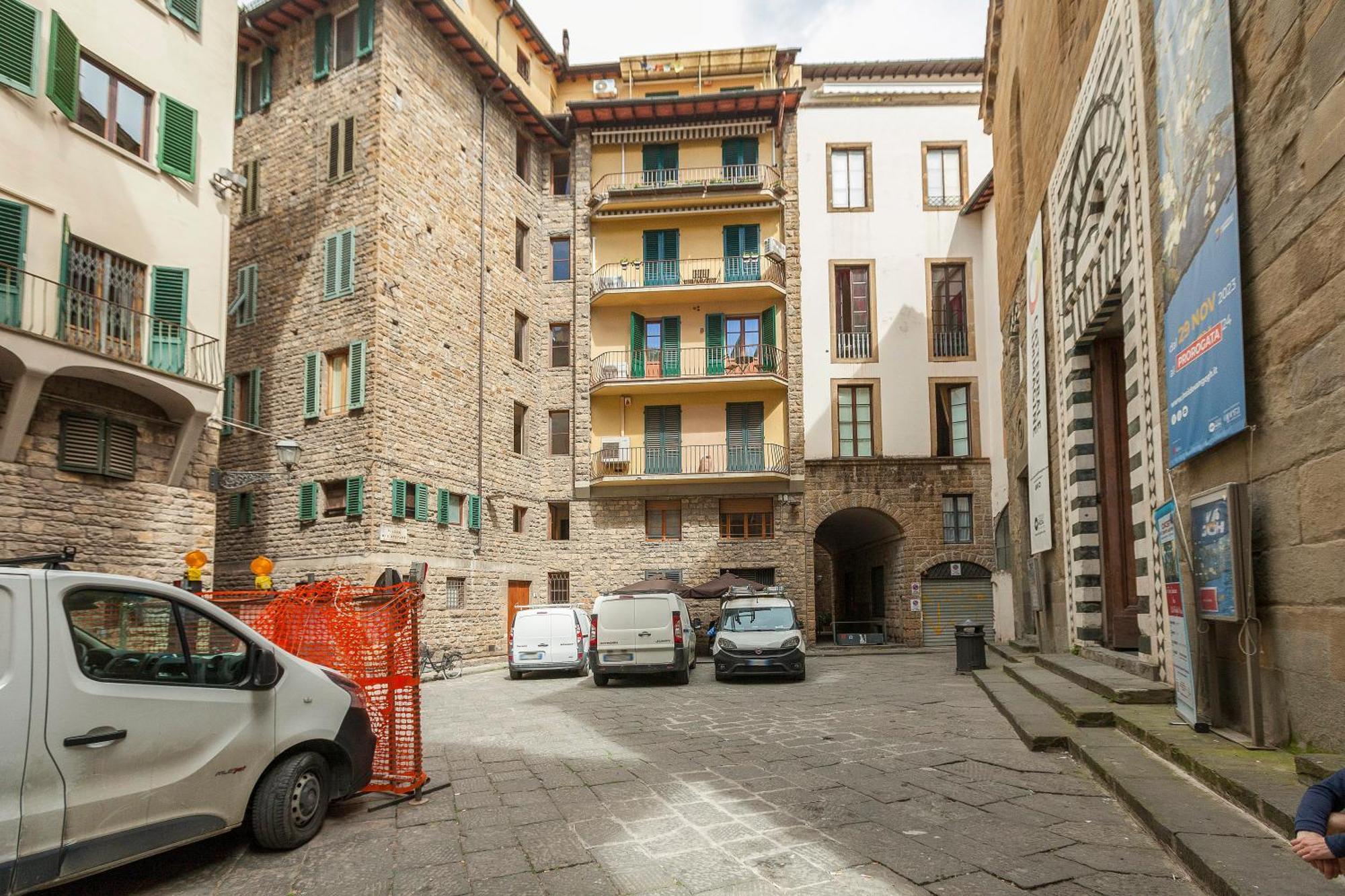 Mamo Florence - Santo Stefano Apartment Εξωτερικό φωτογραφία